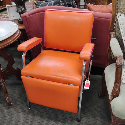 Vintage Full Reclining Salon Chair