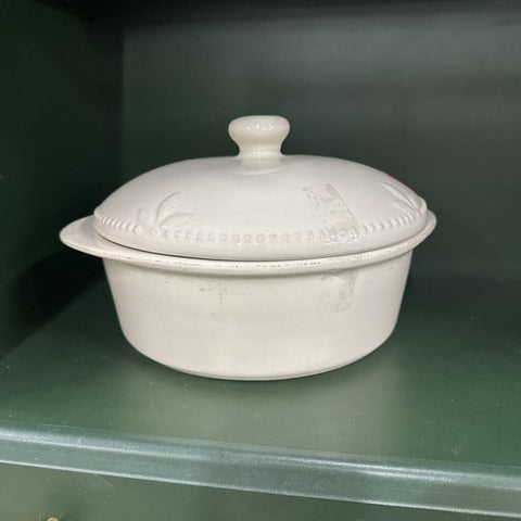 Casserole Dish w/Lid