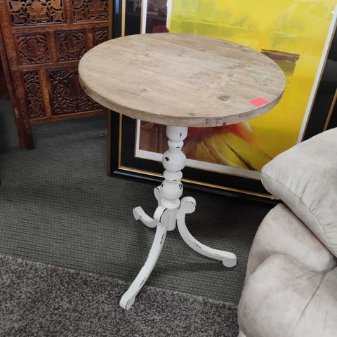 Accent Table