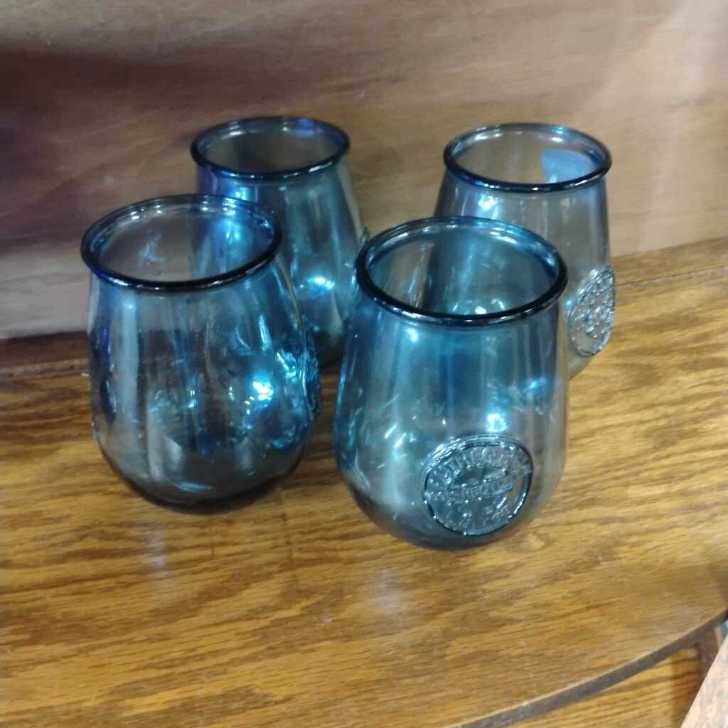 Set of 4 Glasses