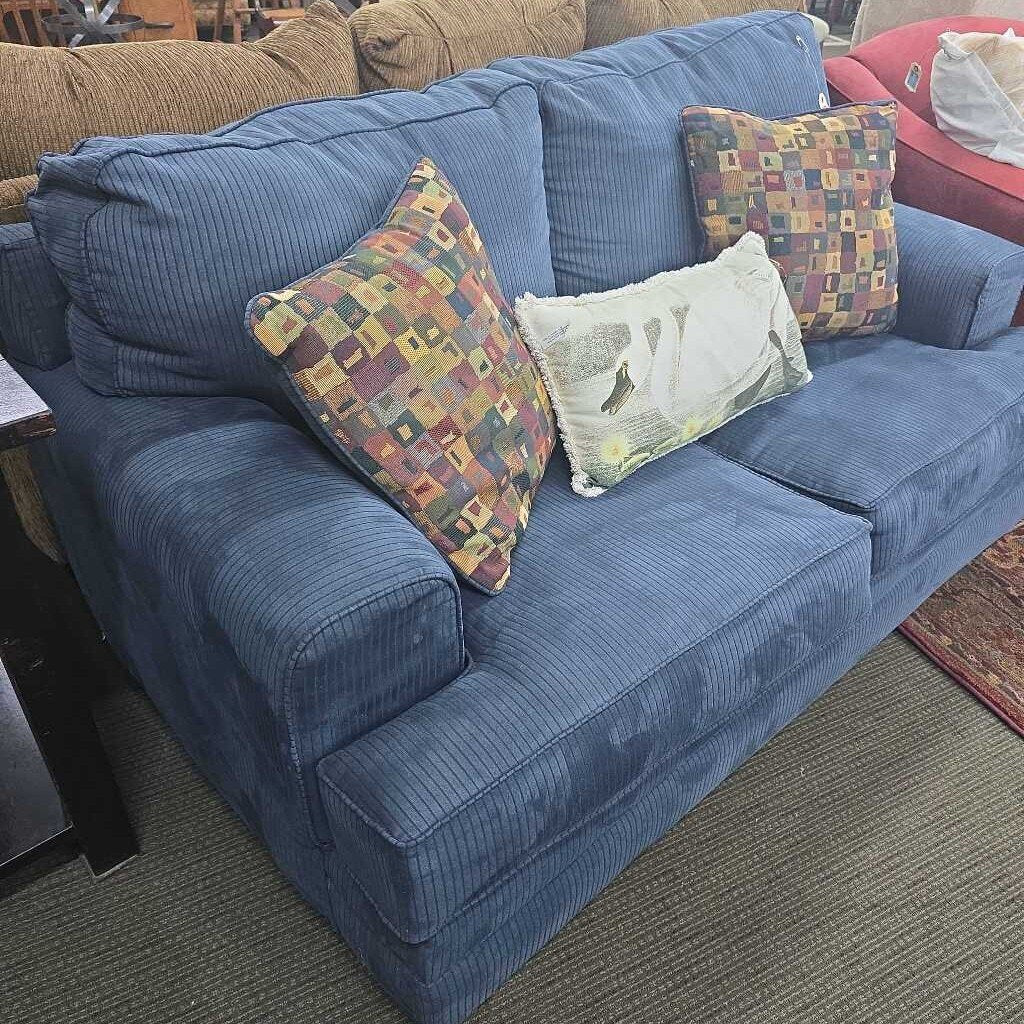 Loveseat