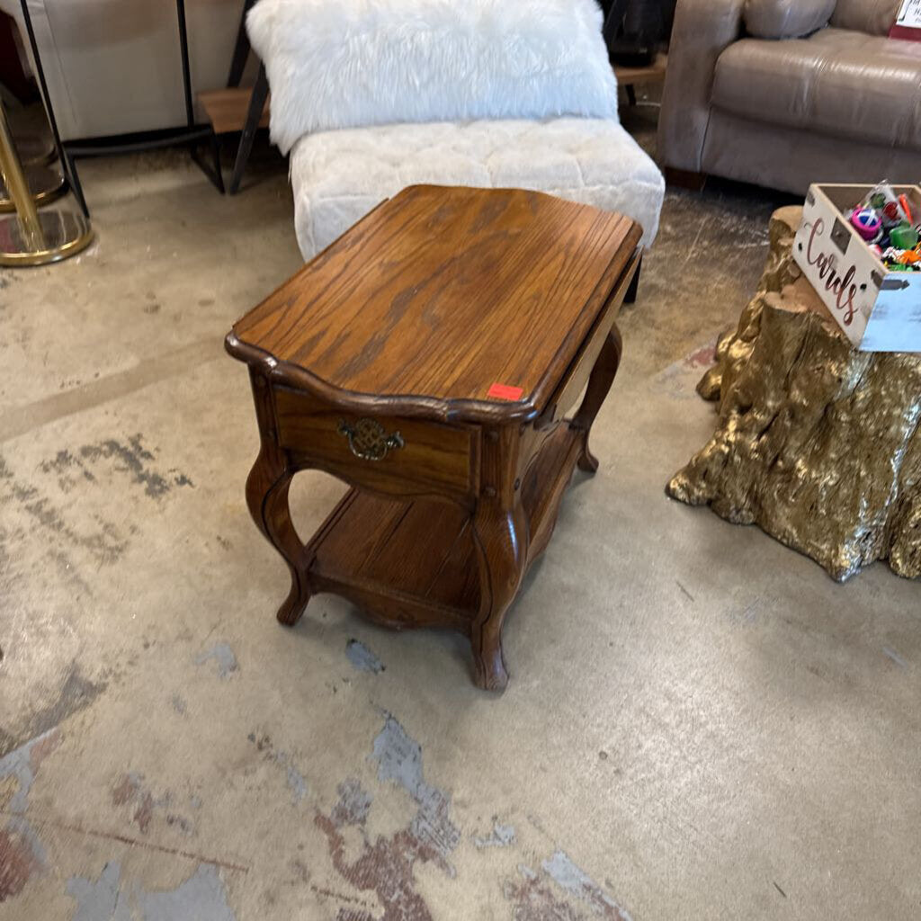 Drop Leaf Side Table