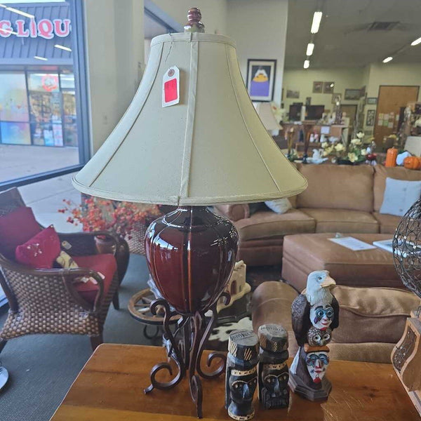 Pair of lamps w/Shades