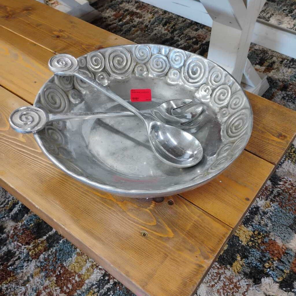 Salad Bowl w/Utensils