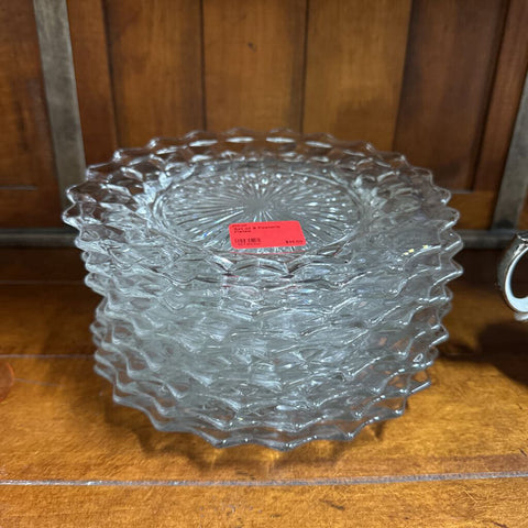 Set of 8 Fostoria Plates