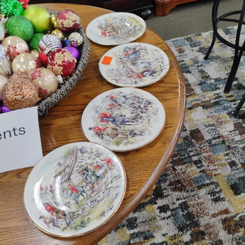 Set of 4 Fenton China Plates