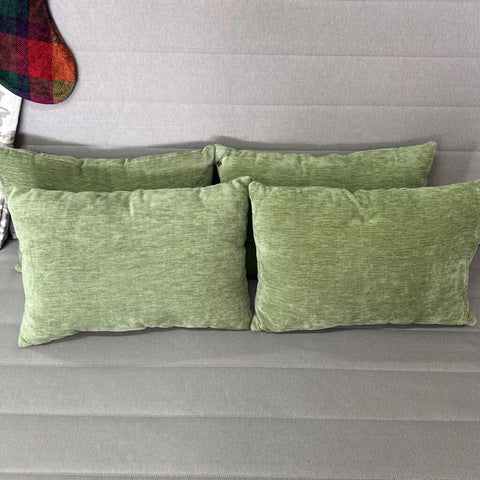 Set of 4 Accent Pillows