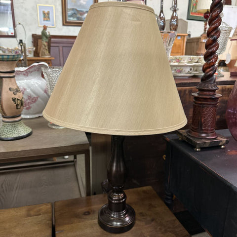Lamp w/ Shade