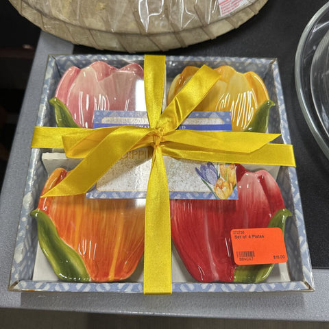Set of 4 Plates