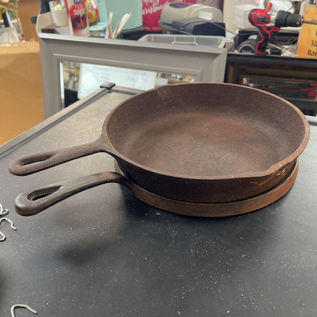 2pc Cast Iron