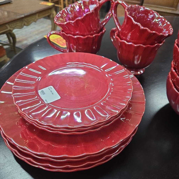 15 pc. Dish Set