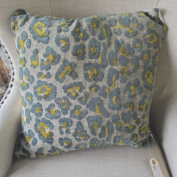 Pair of Accent Pillow