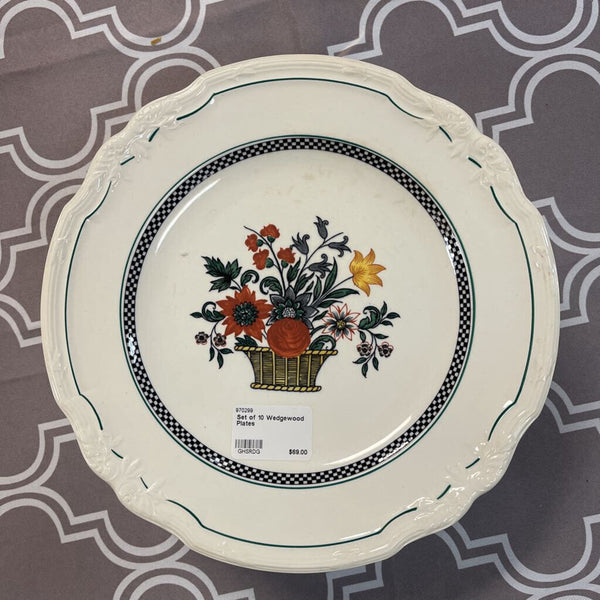 Set of 10 Wedgewood Plates