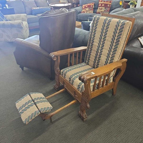 Antique Oak Reclining Chair