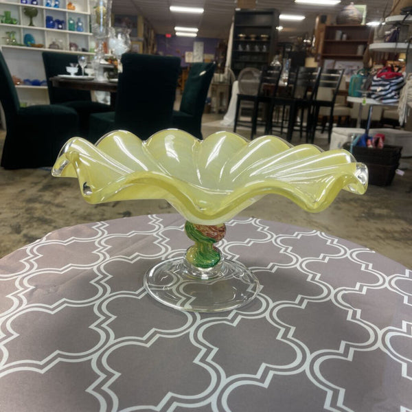 Decorative Pedestal Bowl