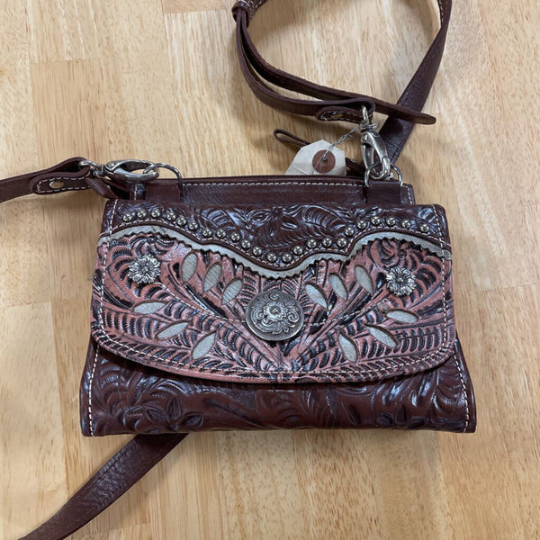 Montana West Crossbody