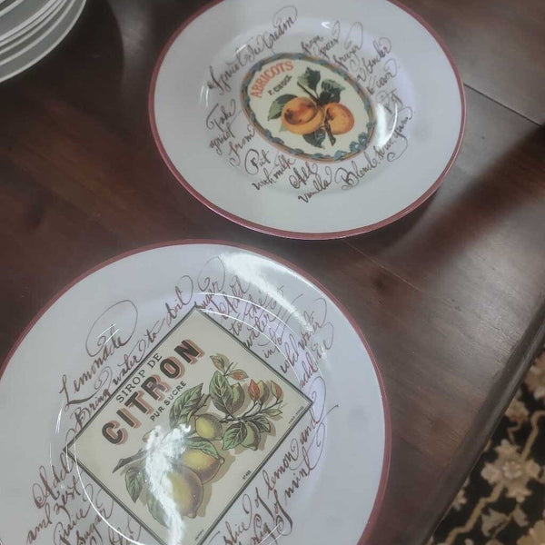Set of 6 Plates