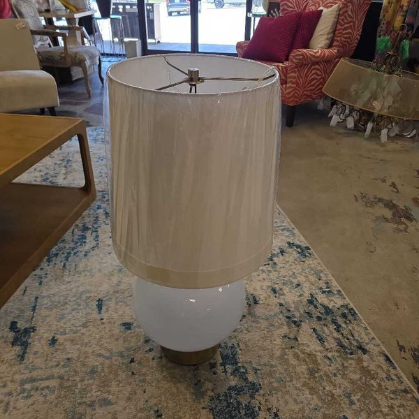 Lamp w/Shade