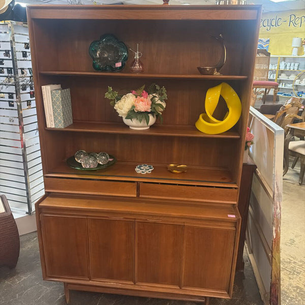 Mid Mod Drexel Hutch As Is