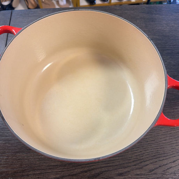 Le Creuset Dutch Oven