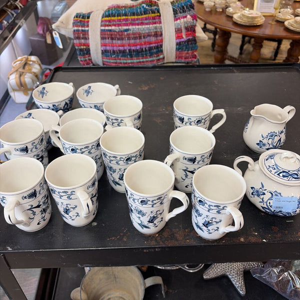 Cream and Sugar Set