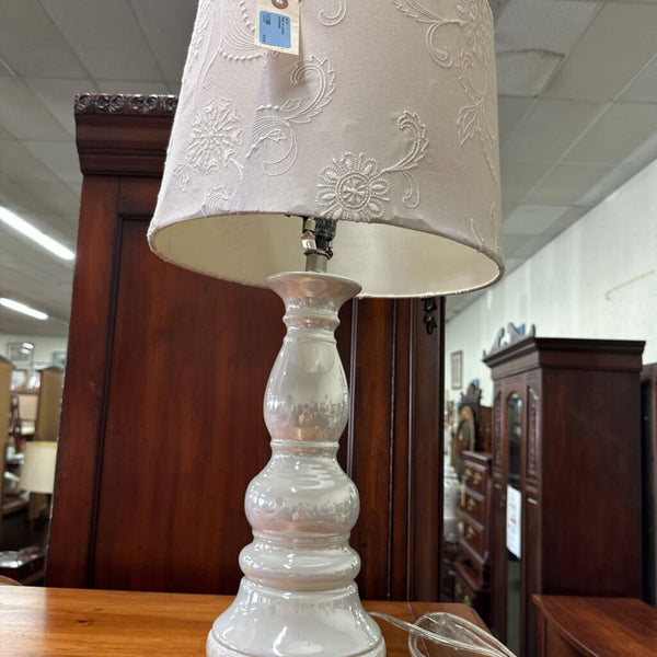Pair of Lamps w/Shades
