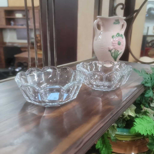 Pair of Dishes