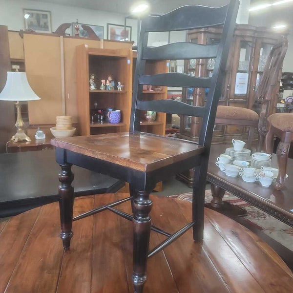Dining Table w/4 Chairs