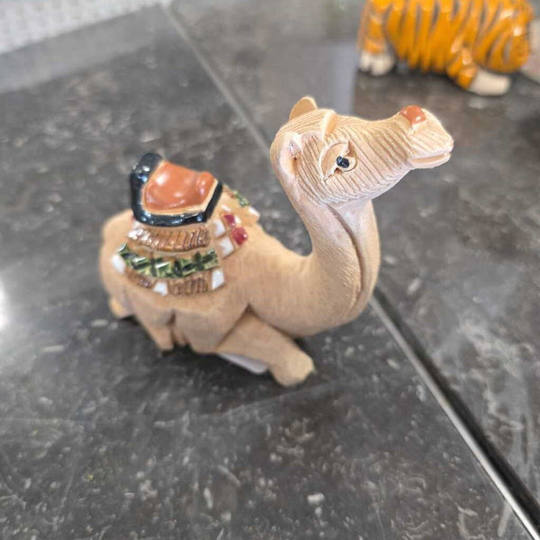 Vintage Rinconada Uruguay Figurine