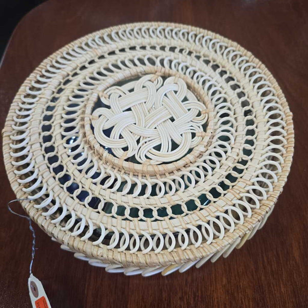 Wicker Trivet