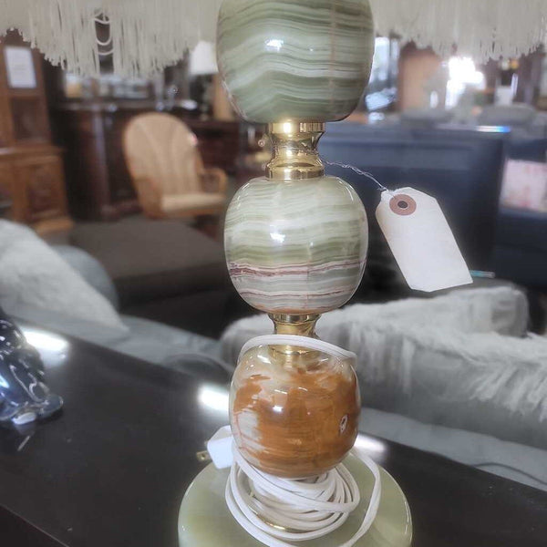Pair of Lamp w/Shades