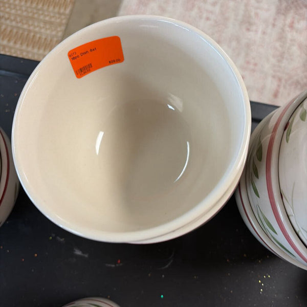 18pc Dish Set