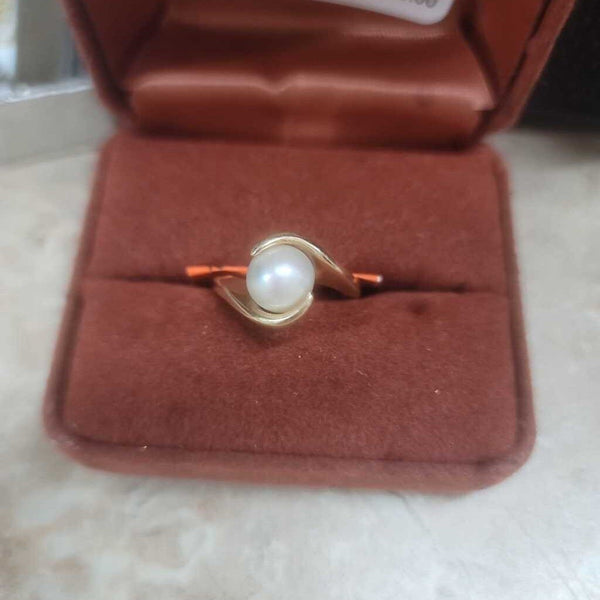 Pearl 14k Ring
