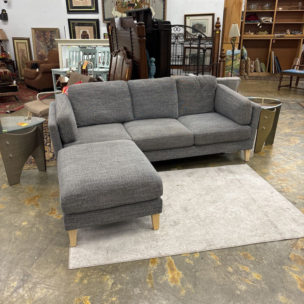 World Market Sofa w.ottoman Rega of Paris