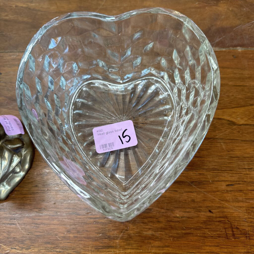 Heart glass bowl