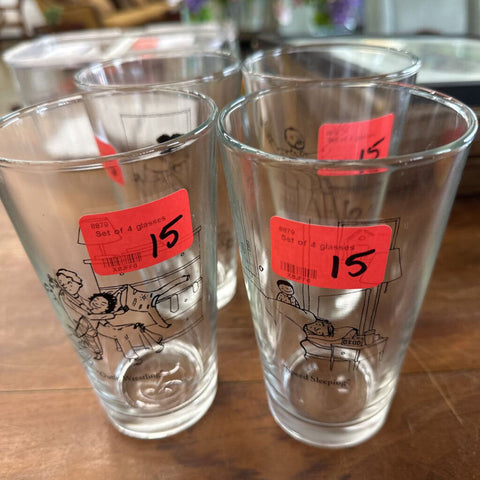 Set of 4 glasses